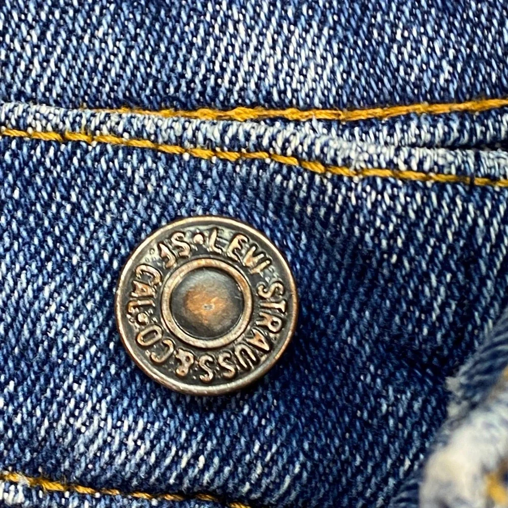 Levi Strauss Jeans Sz 32 Mens Blue Grunge Distressed Skater Straight Leg Vintage